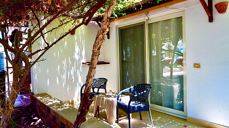 Special Deluxe Garden photograph 6